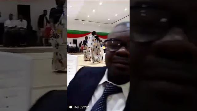 UMWAKAMUHIRE SENAT PERFORMENCE by Juvenal смотреть онлайн