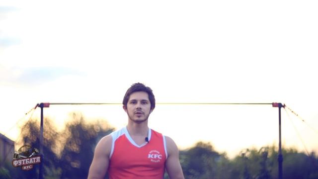 Оторвись от дивана - Подъем двумя ноги вместе смотреть онлайн