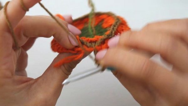Crochet Retro Daisy Granny Square / Beginner Friendly Tutorial
