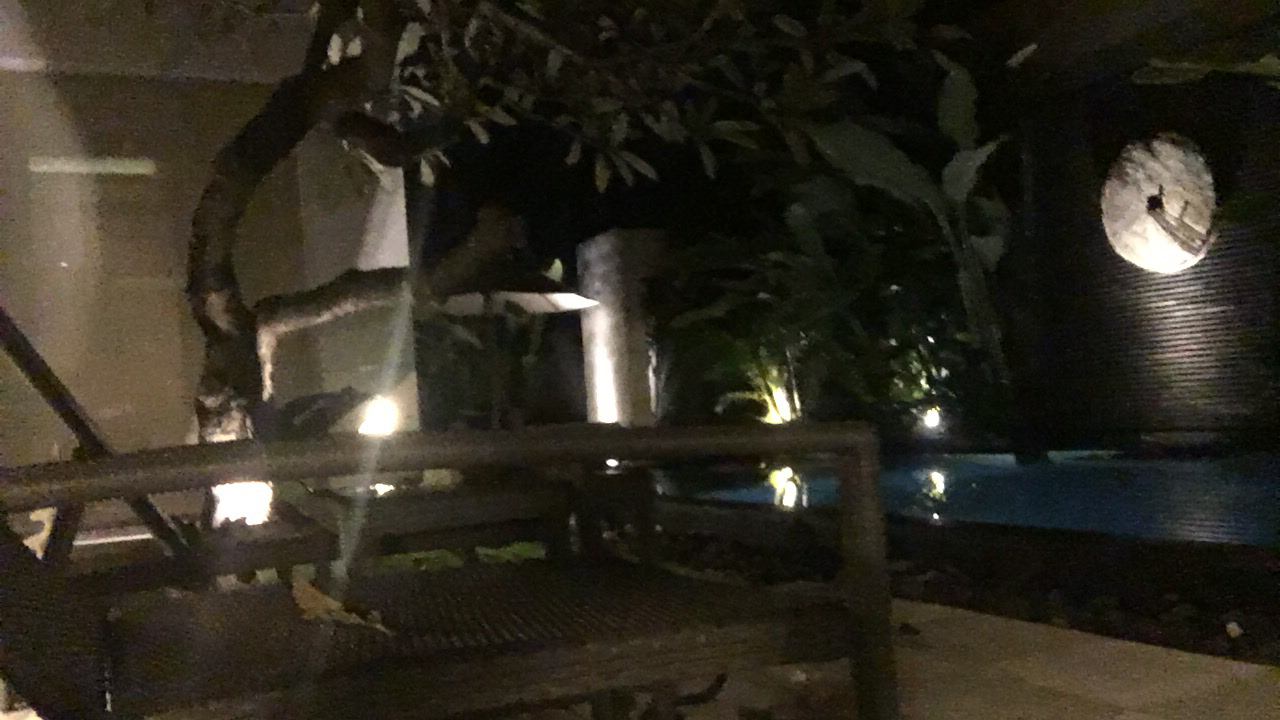 С праздником! Последние новости: Бентли вернется, Мерс CLK хозяин продал