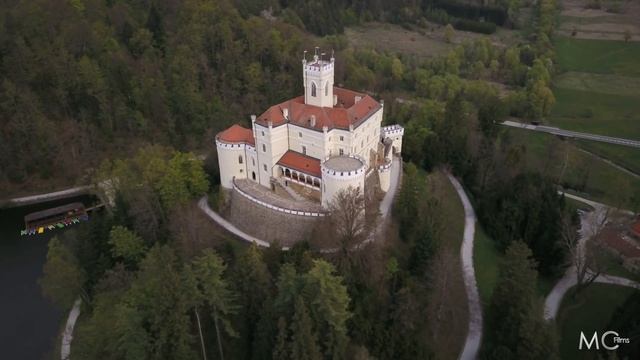 Schloss Trakoscan - Castle Trakoscan - Dvorac Trakošćan смотреть онлайн