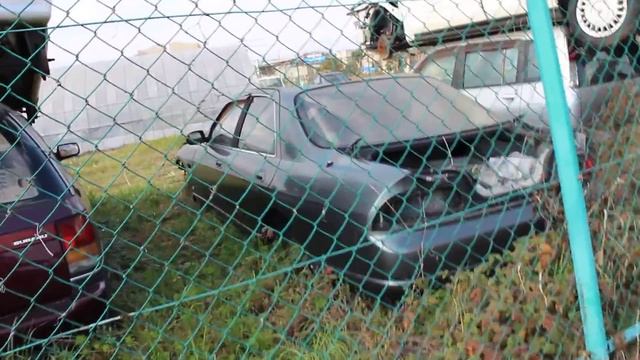 Junk Yard: Mitsubishi FTO, R32 & R33 Skylines, Suzuki Alto Works, & More