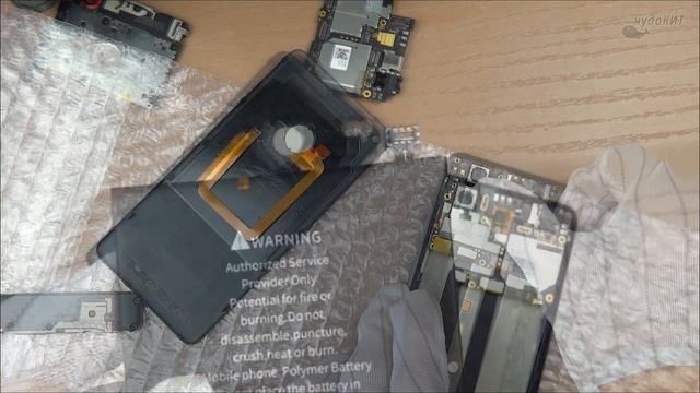 Замена материнской платы и аккумулятора в смартфоне ZTE Nubia Z11 Mini (NX529J) из Китая смотреть онлайн