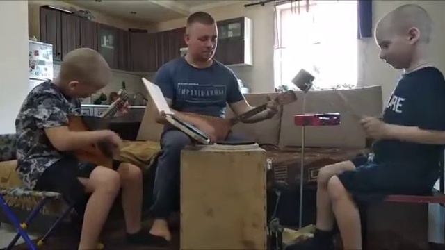 С ЛЮБОВЬЮ ИЗ ДОМА! Культурный карантин от артиста хора Виктора Самойлова смотреть онлайн