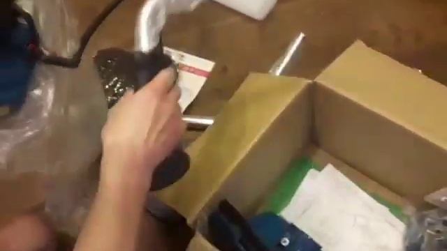 Распаковка — Бензокоса Darc DA-2401 смотреть онлайн