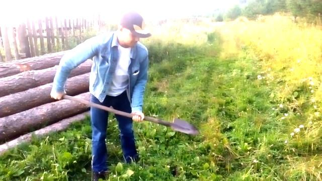 ВИДЕОУРОК: Как обращаться со штыковой лопатой!!! Шок!!!!! смотреть онлайн