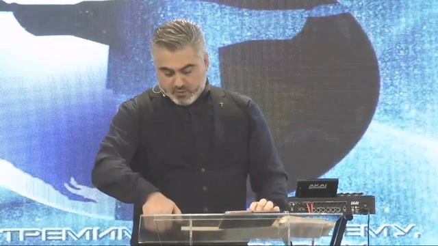 Проповедь "Страх Господень" - Церковь "Открытое небо" смотреть онлайн