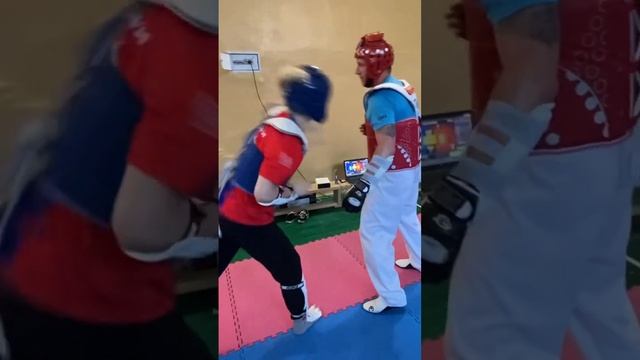 #тхеквондо #taekwondo #тхэквондо наработки в клинче смотреть онлайн