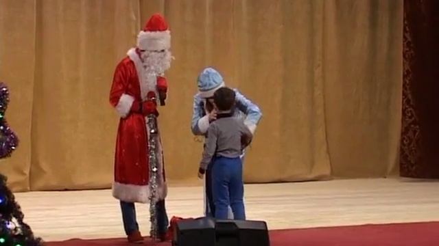 СТИХ РЕБЁНКА ПОРАЗИЛ ВСЕХ/KORMYSHKA. RU смотреть онлайн