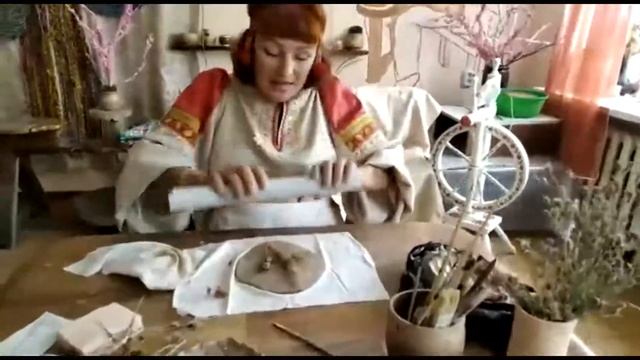 МК "Тарелочка" - глина. Автор Оксана Походий смотреть онлайн
