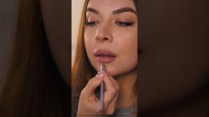 Идеальные губы! Комбо на WB:175380341карандаш 615 175454970 блеск 02#bcolourprofessional #my7days