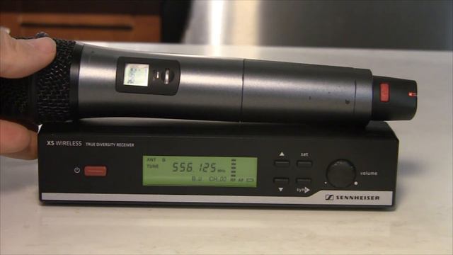 How to Sync the Sennheiser XS Wireless Mic System смотреть онлайн