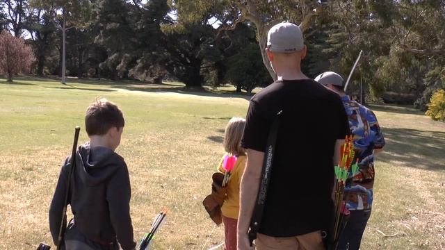 Archery Golf - Ashbourne Golf course Annual Fathers day shoot смотреть онлайн