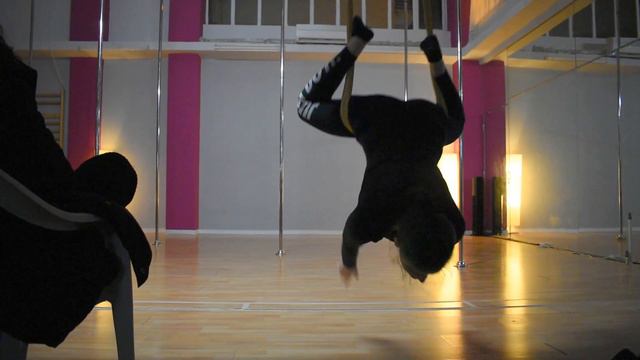06. Thess Pole Art Show 23 - Fly Yoga Kornelija's Solo (Scorpions - House Of Cards) смотреть онлайн
