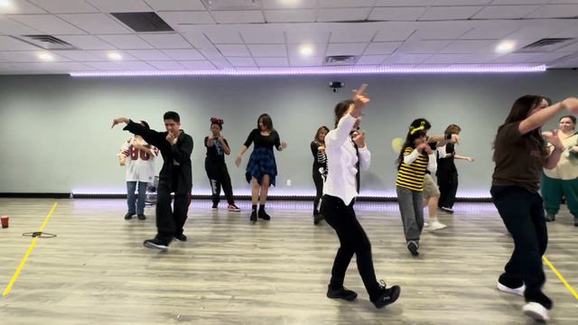 [DANCER KIM STUDIO] KPOP RANDOM PLAY DANCE смотреть онлайн