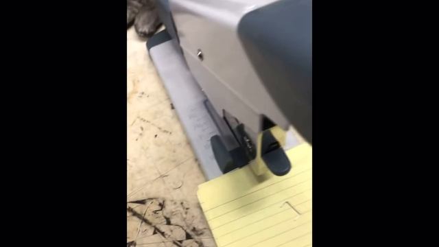 Stapler using 2 staples at a time смотреть онлайн