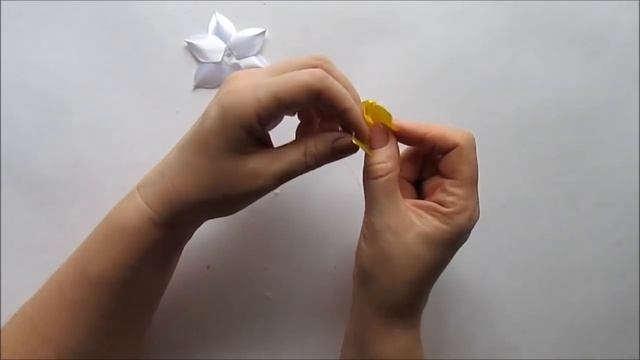 Весенняя повязка для малышки. Нарцисс из ленты Канзаши /МК/Hand мade/DIY смотреть онлайн