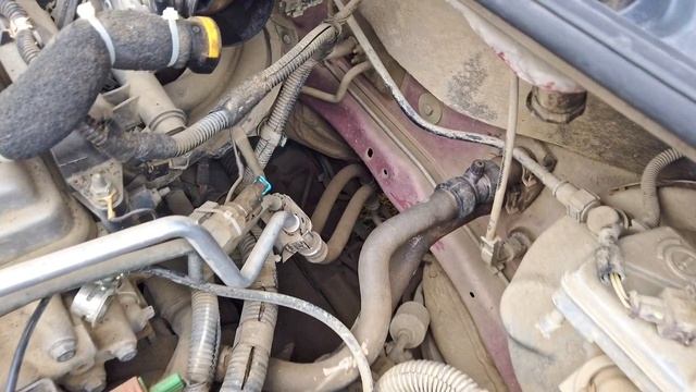 Снятие и обслуживание стартера Valeo D6G3 на авто Peugeot 206 смотреть онлайн