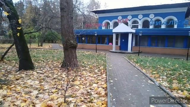 Ресторан с нежным названием Фиалка в парке Сокольники. смотреть онлайн