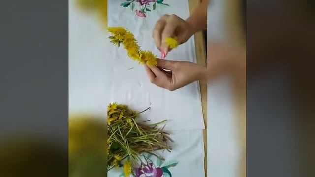 Мастер-класс "Венок из одуванчиков", с. Монастырка смотреть онлайн