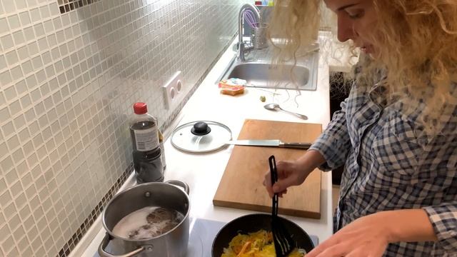 ГРЕЧНЕВАЯ ЛАПША С ОВОЩАМИ. Рецепт от Наташи. Японская кухня. Простой рецепт. смотреть онлайн