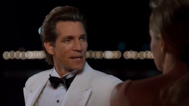 Sharon Stone and Eric Roberts - The Specialist смотреть онлайн