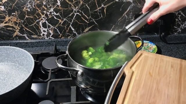 Гарнир за 7 минут! Вкуснейшая азиатская заправка для брокколи или других овощей! смотреть онлайн