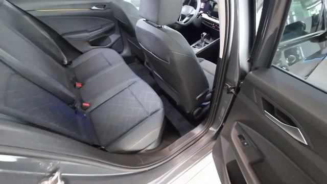 2023 VW GOLF 1.0 TSI Life | Exterior and Interior Details смотреть онлайн
