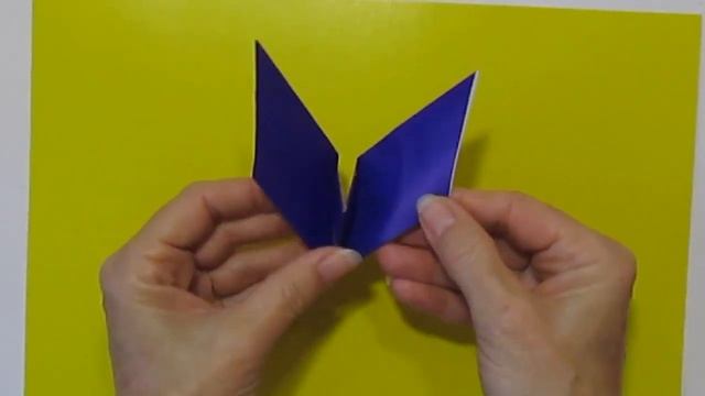 Оригами Из Бумаги: Летучая Мышь, Хлопающая Крыльями смотреть онлайн