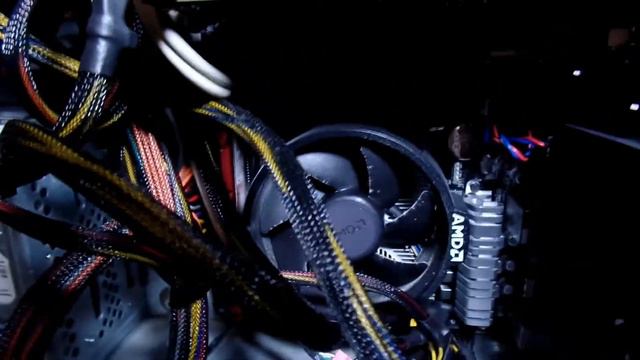 Sleeper PC Tour! 500 SUB SPECIAL!!! - "The Sleeper" Budget Gaming PC Build Update #10 смотреть онлайн