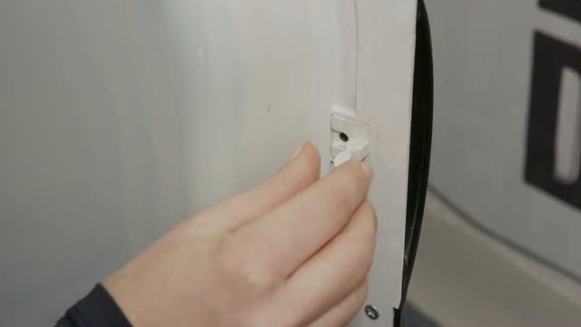 Come sostituire il gancio di blocco della porta in un'asciugatrice смотреть онлайн