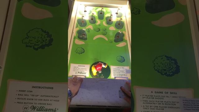 Vintage Golf Arcade Game смотреть онлайн