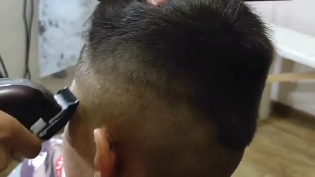 популярная стрижка Фейд ? смотреть онлайн