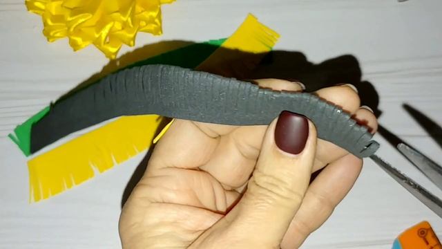 Атласная лента и фоамиран✨?Фантазийный подсолнух?✨Новый лепесток канзаши смотреть онлайн