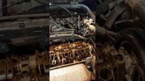 хонда Одиссей ф 23 а замена прокладки крышки клапанов.