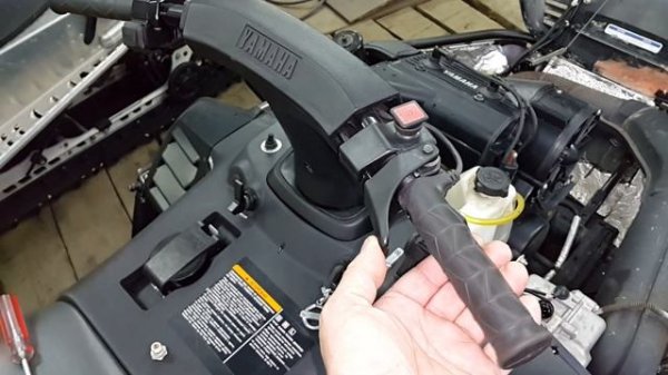 Почему на YAMAHA VK 540 горят свечи