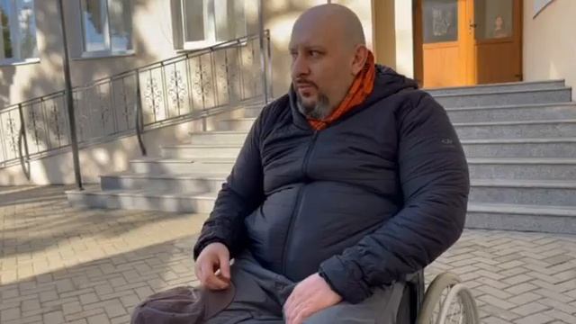 Лифт для людей с органиченными возможностями здоровья установили в Сухумской школе №3 смотреть онлайн