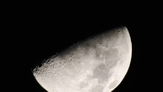 TODAY'S MOON (2015.10.21)NIKON COOLPIX P900 смотреть онлайн