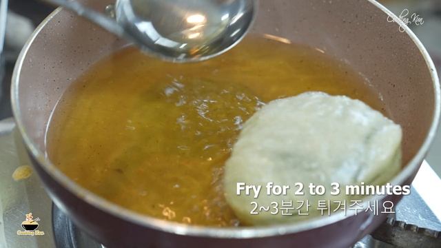 Crispy Fried Chips Recipes ! Eat Perilla leaves like this ! Crispy and Delicious ! смотреть онлайн