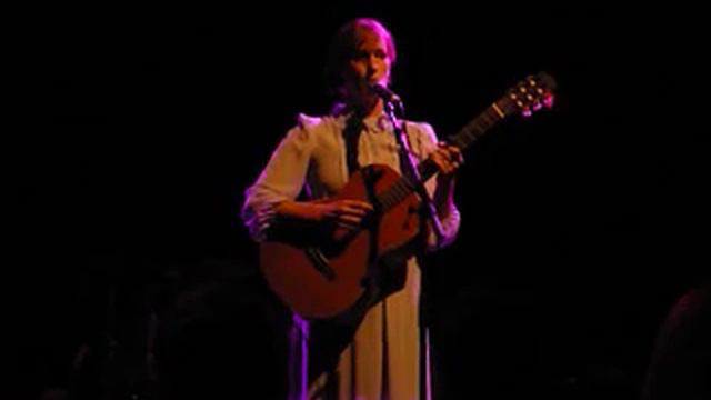 Laura Gibson plays Come By Storm from Beasts of Seasons in london Sep 09 смотреть онлайн