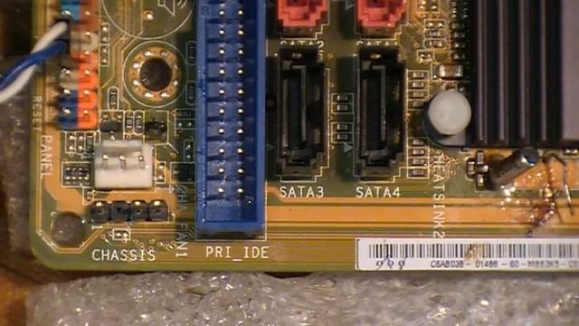 Материнка Asus P5PL2 устраняем ошибку "Chassis intruded! Fatal Error... System Halted" смотреть онлайн