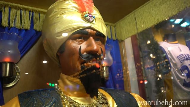 LOST in the INFINITE MIRROR MAZE!!! смотреть онлайн