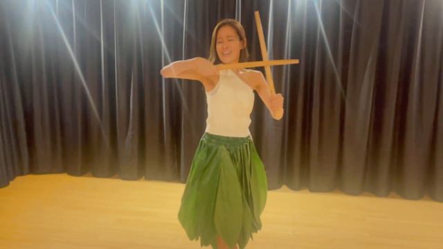 【Hula】『He Lei Aloha / ヘレイアロハ』踊ったよ⭐︎ 〜ウリウリ プイリ イプ〜 смотреть онлайн