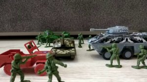 ЛЕГО МУЛЬТИК. СОЛДАТИКИ ПРОТИВ ЛЕГО СИТИ. Первая Межигрушечная Борьба: Нападение на Английский Лего