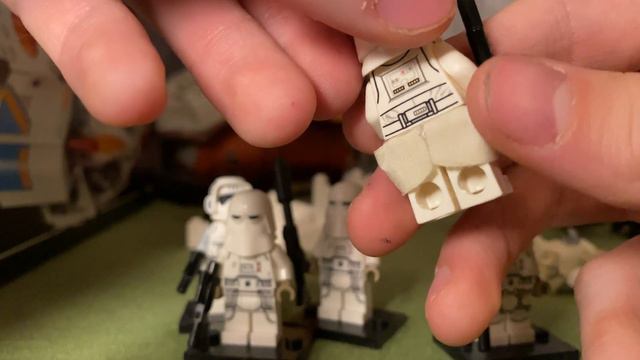 Обзор на набор Lego Star Wars Snowtrooper Battle Pack 75320 смотреть онлайн