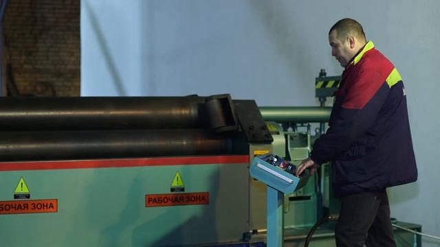 Машина трехвалковая - вальцы ИБ2223В смотреть онлайн