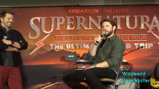 Misha Collins Crashes Jensen Ackles Panel To Make Fun Of His Soldier Boy Costume & Workout смотреть онлайн