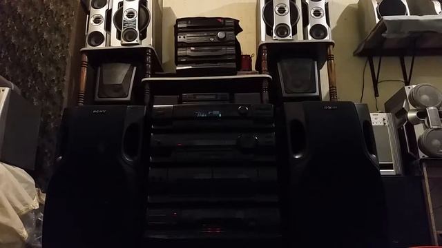 Sony lbt N-255 (Tonight Is the Night) смотреть онлайн