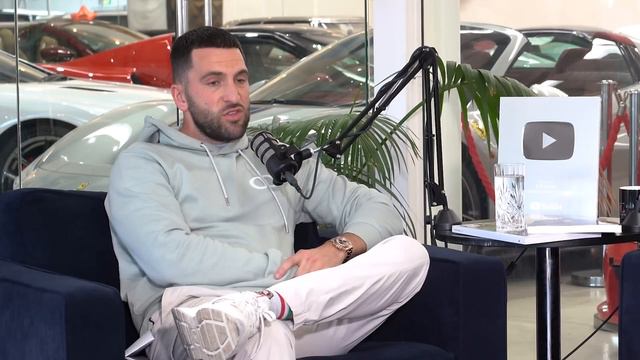 How I Built A £20 Million Pizza Empire I The GVE London Podcast #19 смотреть онлайн