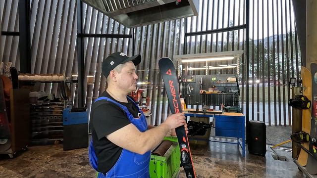 Ski Service Манжерок. Что делать с лыжами и сноубордами? Как обслуживают лыжи в Манжероке?